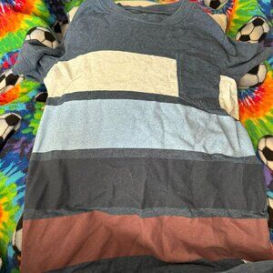 Oshkosh kids size 8 shirt